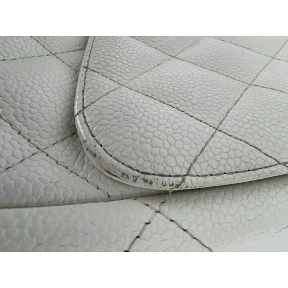 CHANEL Classic Jumbo Double Flap White Caviar Leather Shoulder Bag 2005-2006 - Picture 6 of 16